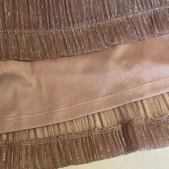 NINE WEST SMOCKED YOKE SLEEVELESS METALLIC ROSE SHIFT DRESS SZ MED EUC - Picture 9 of 12